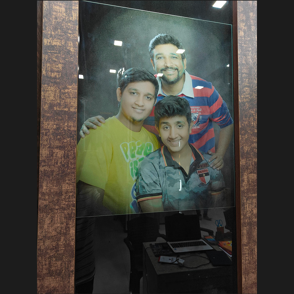 Shop Secondary Image