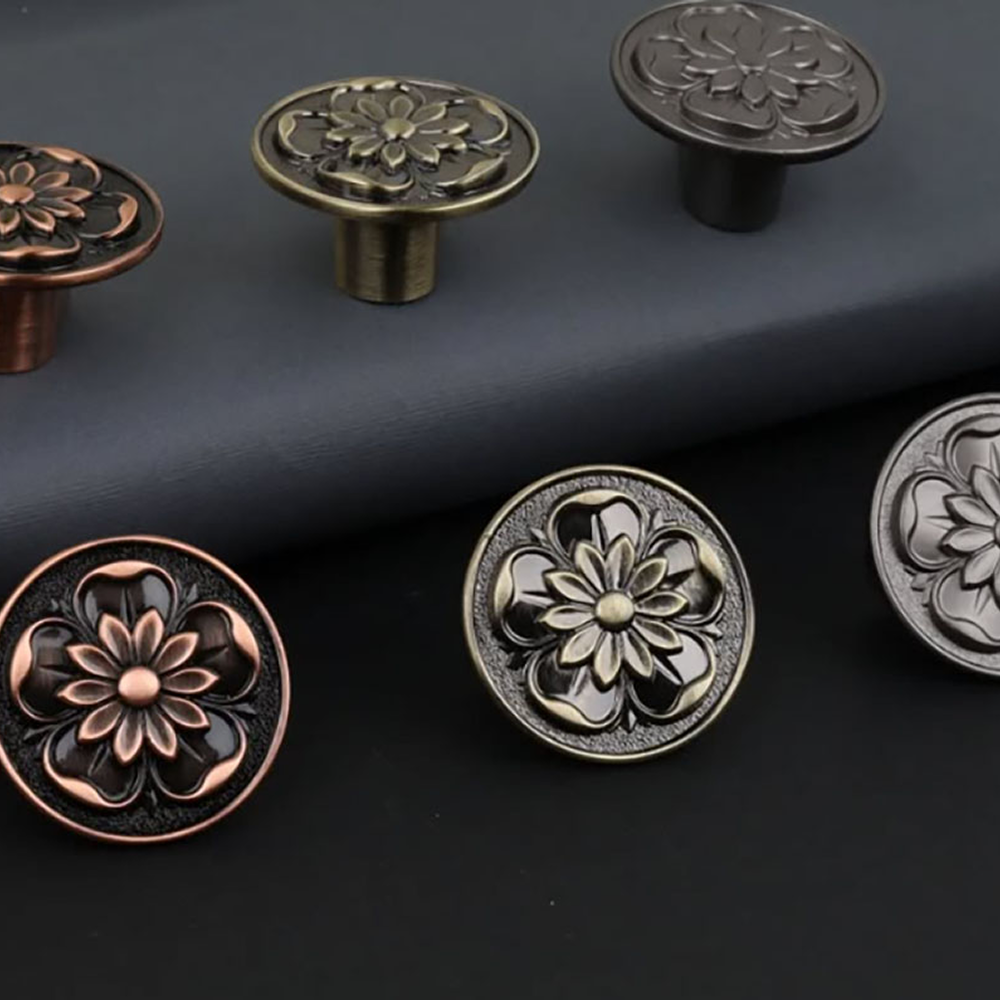 Decorative-furniture-knobs-1