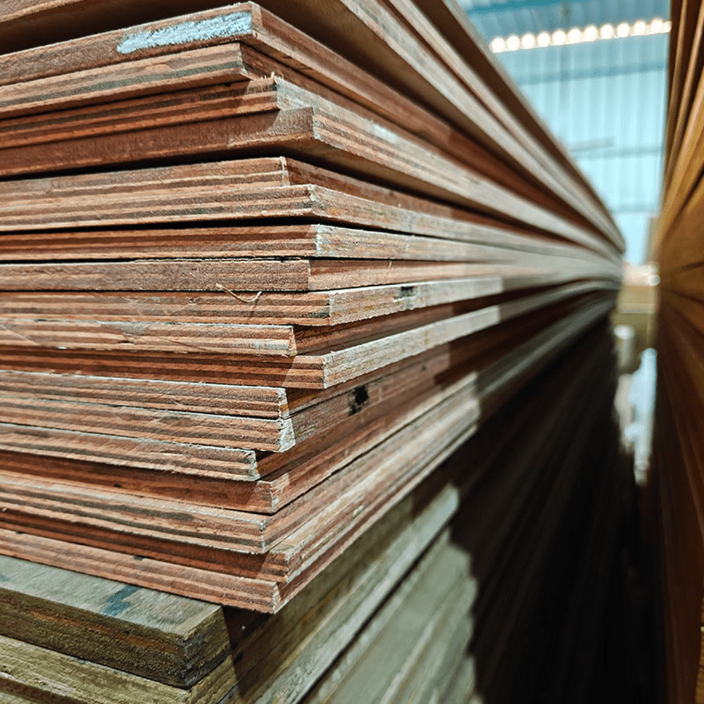 Stack-of-BWR-plywood-boards-1000x1000